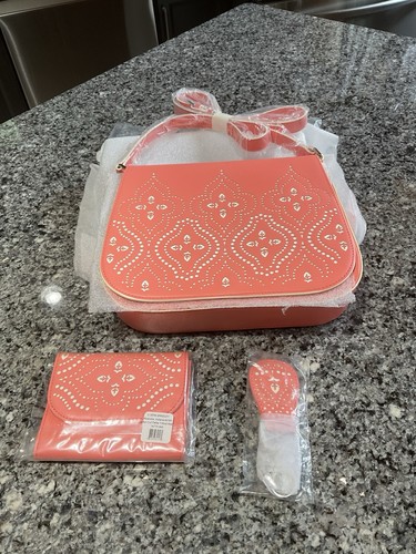 Vera Bradley Laser Cut Crossbody/Geldbörse/Schlüsselanhänger. Koralle. Neu Mit Etikett.