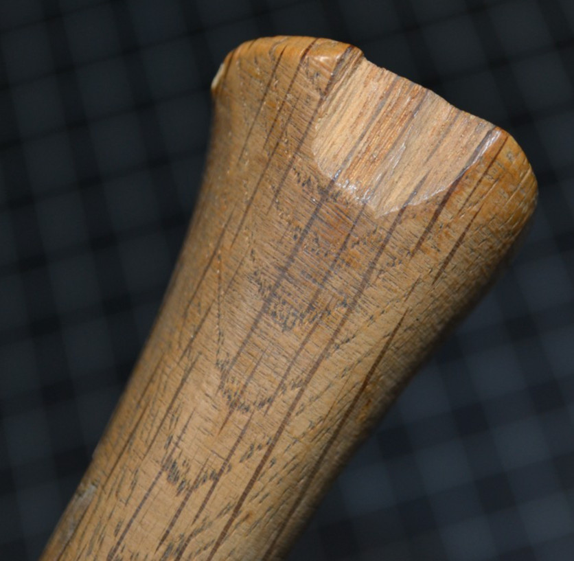 PEAVEY MFG - OAKLAND MAINE - 2 1/2# SINGLE BIT AXE  W ORIGINAL HANDLE