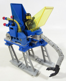 VTG LEGO Space: Walking Astro Grappler (6882) 100% Complete w/ Box