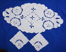 Cut Work Dresser Set Scarf & 2 Dollies Floral, Scalloped Edges White, Linen New