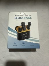 TeoTeeo 2pcs Wireless Lavalier Microphone for iPhone iPad with Charging Case A2