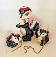 Vtg Kreiss Furry Chained Skunk Family Ceramic Figurines Anthropomorphic Kitsch