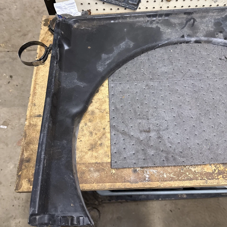 03-07 Cubierta del ventilador del radiador diésel Ford F250 F350 6,0 6,0 L 3C34-8146-Aj Foto 2 de 4