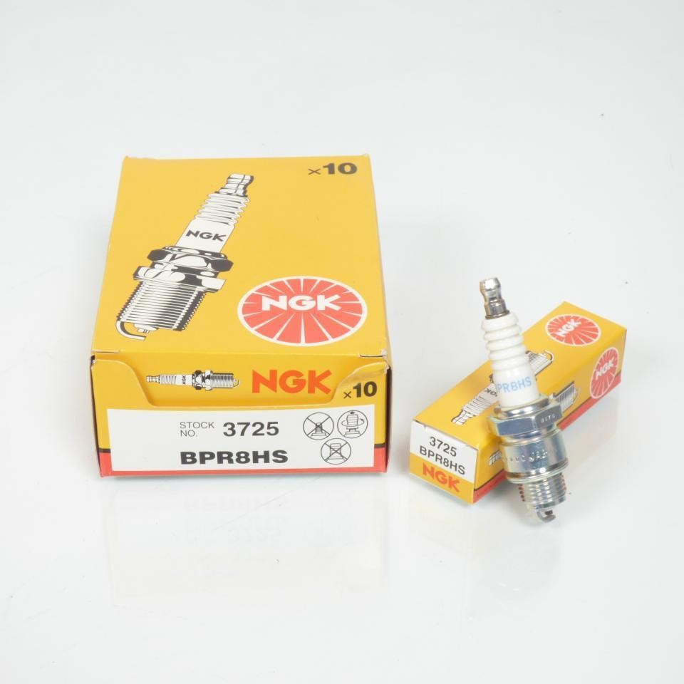 Bougie NGK BPR8HS contre les ratés moteur sur scooter Aeon 50 Aero