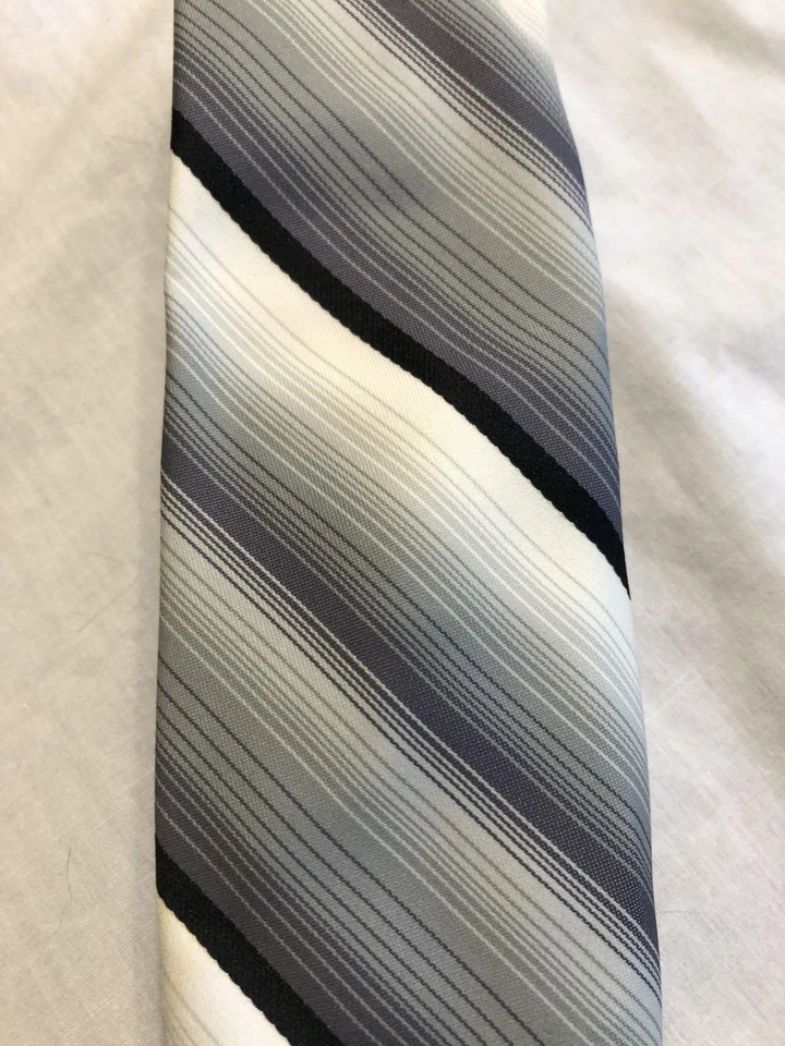 Corbata vintage de poliéster a rayas Hickok by Le Bill's para hombre años 70 Foto 2 de 4