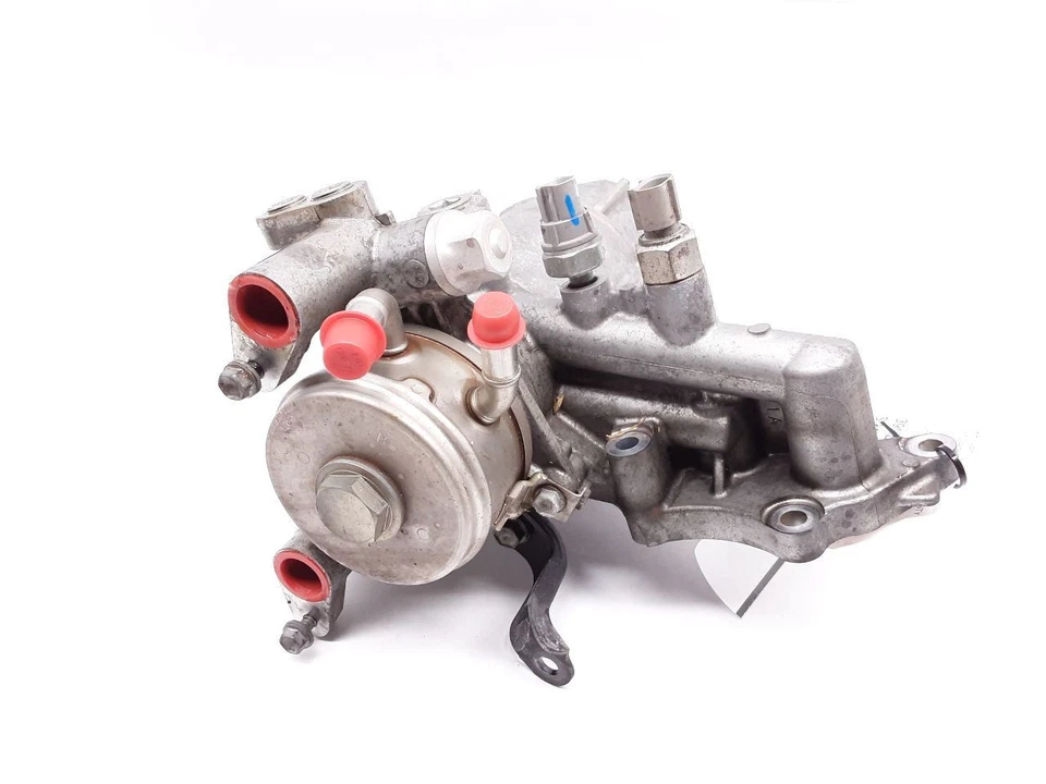 2015-2024 雷克萨斯 RC F 机油冷却器过滤器外壳 15609-38021 — 第 2/4 张图片