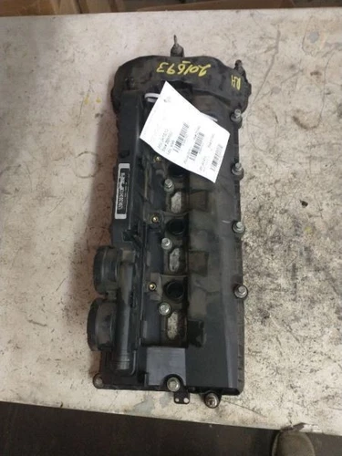 XJL       2013 Valve Cover 541502