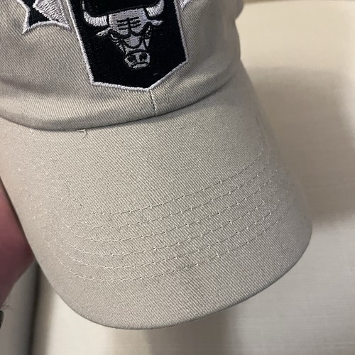 Chicago Bulls Verizon Wireless Tan Strapback Hat NBA Promo Cap Seiba Rare VTG - Picture 10 of 10