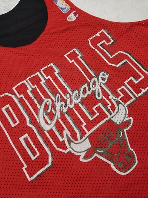 VTG Reversible Chicago Bulls NBA Basketball Jersey Top Champion