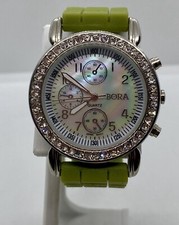 NUOVO BORA orologio donna batteria fresca CINTURINO VERDE MUSCHIO quadrante mop ghiacciato finto crono