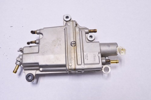Johnson Evinrude Outboard 2001 40hp 4 stroke Vapor Separator 5032616 (C11-2) - Picture 2 of 4