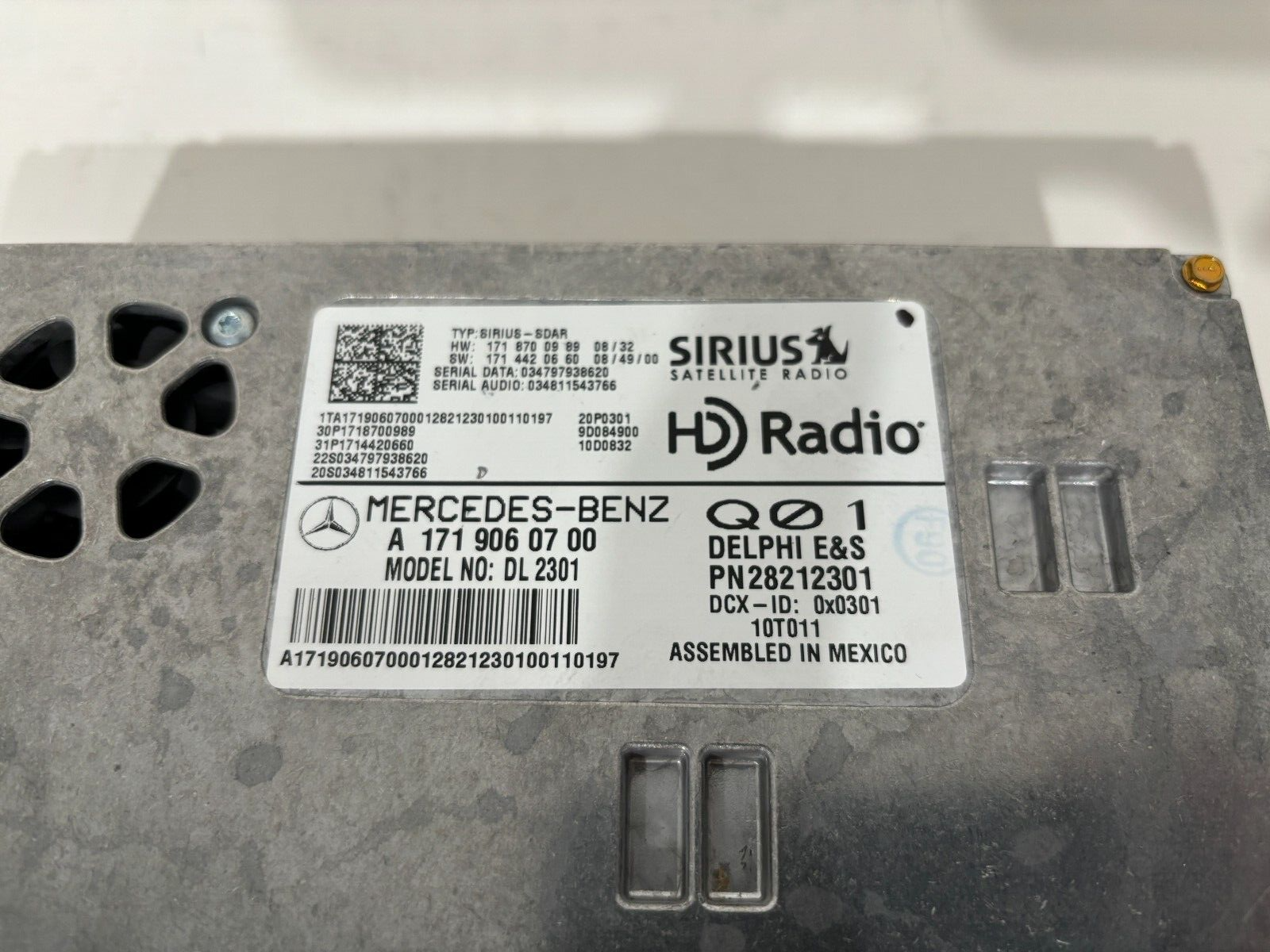2010 MERCEDES Sirius Satellite Radio Module Part# 1719060700 