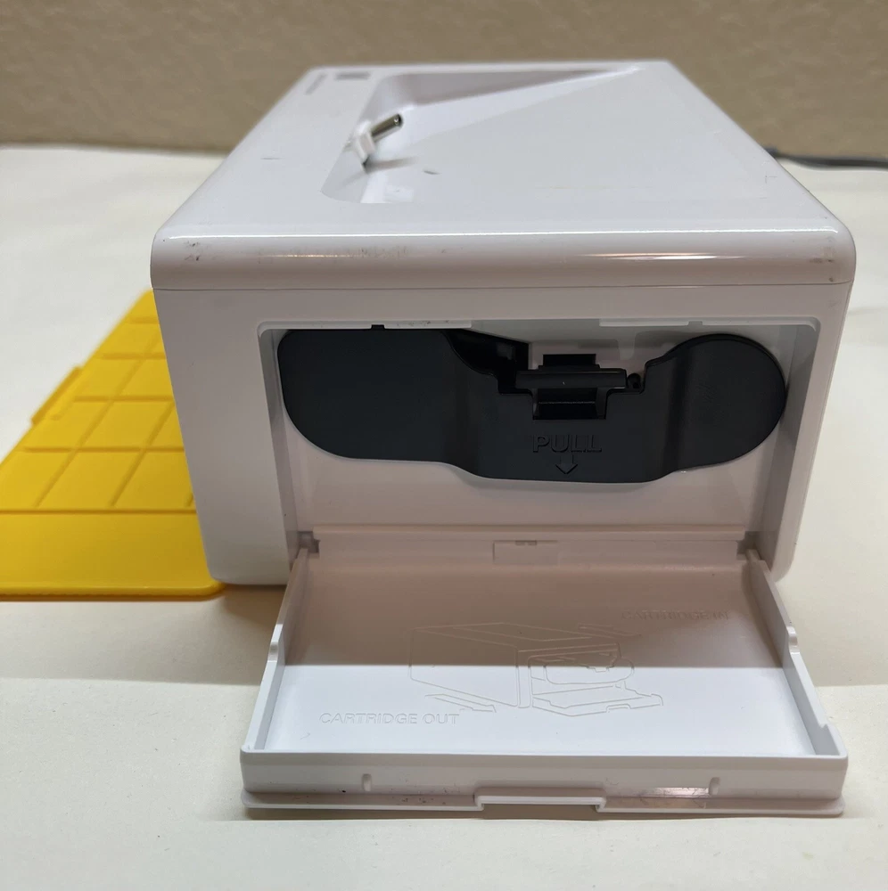 Kodak 4x6 inch Instant Photo Printer ****READ DESCRIPTION **** Parts Only