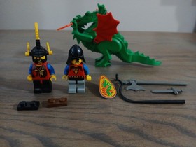 LEGO Castle: Dragon Wagon (6056) 100% Complete w Minifigures & Instructions