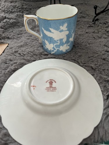 Royal Crown Derby Kaffeetasse und Untertasse Chinesische Vögel Design - Bild 3 von 3