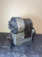 United American Bosch Magneto U4 ED4 V1 Parts Tractor Automobile Stuck 