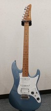 Guitarra Eléctrica Ibanez AZ2204-ICM Prestige Azul Hielo Metálica Hecha en Japón 2024 ST Tipo