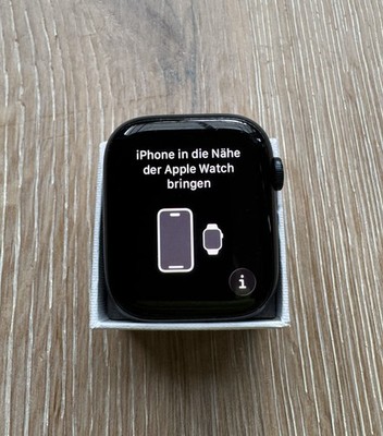 Apple Watch Series 7 Midnight Aluminium GPS 45mm Nike Loop Band