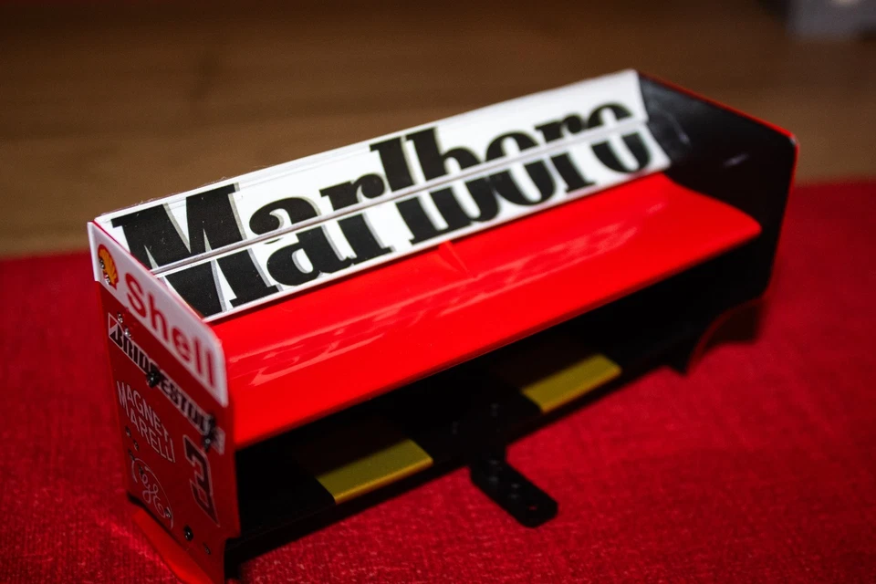 Stickers mancanti (Centauria) F1 2000 Scala 1:8 Sponsor Marlboro - Immagine 2 di 4