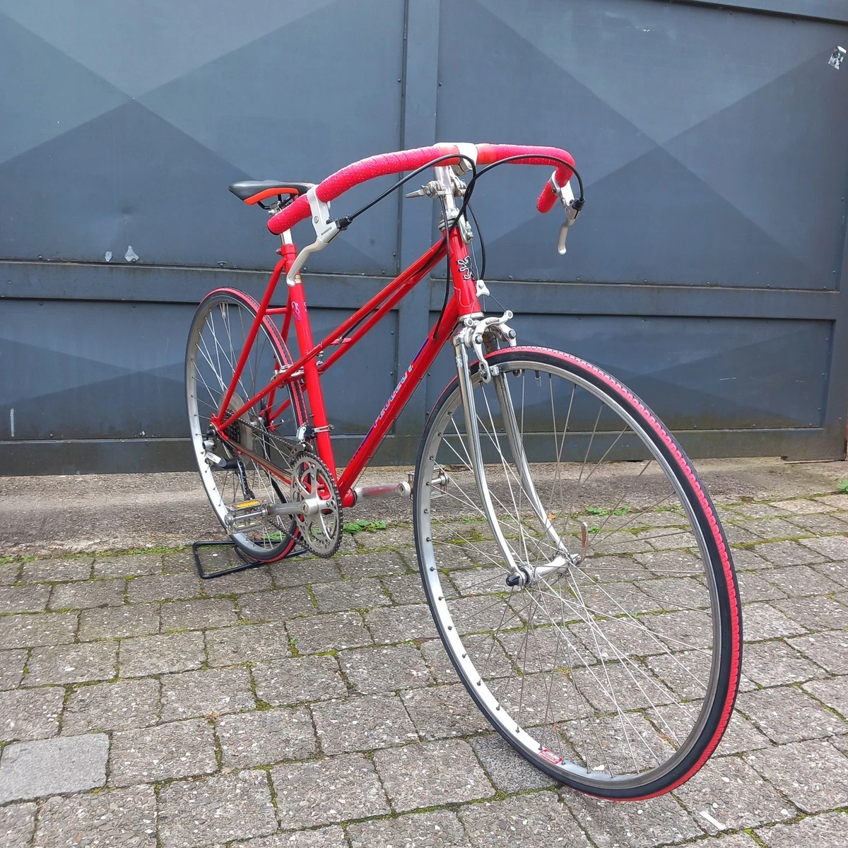pinarello gravel bike Pinarello Grevil F7 main image 0