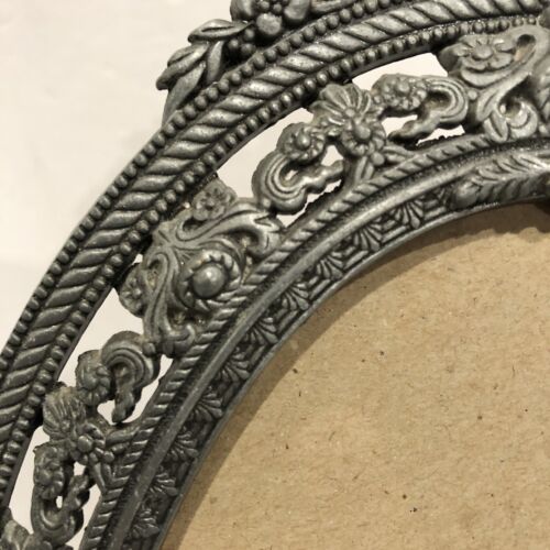 Vintage Photo Picture Frame Ashley Manor Victorian Style Oval Metal Free Stand - Picture 4 of 13