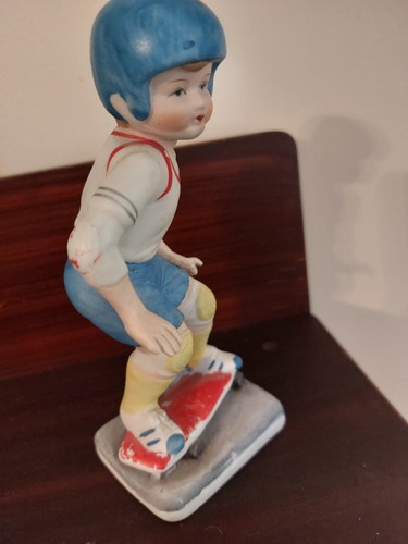 Rare 1950s Vintage UCAGC Skateboard Boy Granny Core # 3307 made in Korea - Picture 6 of 7