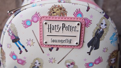 Loungefly Hermione Luna Lovegood Harry Potter Pink Cream  display picture 1