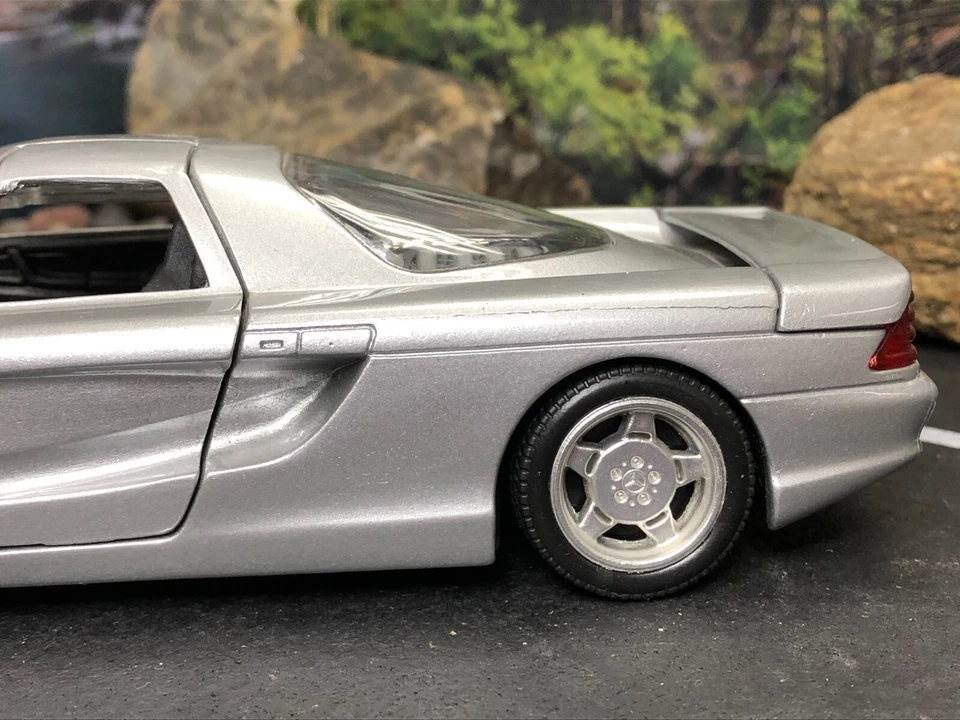 Imperfect 1:24 Diecast Car Guiloy Spain SILVER MERCEDES BENZ C112 No Box AS-IS - Image 4 of 4
