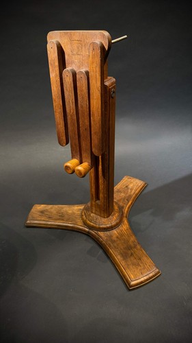 Vintage Wooden Folding Artist Easel / Book Rest – Adjustable Display Stand - Picture 4 of 11