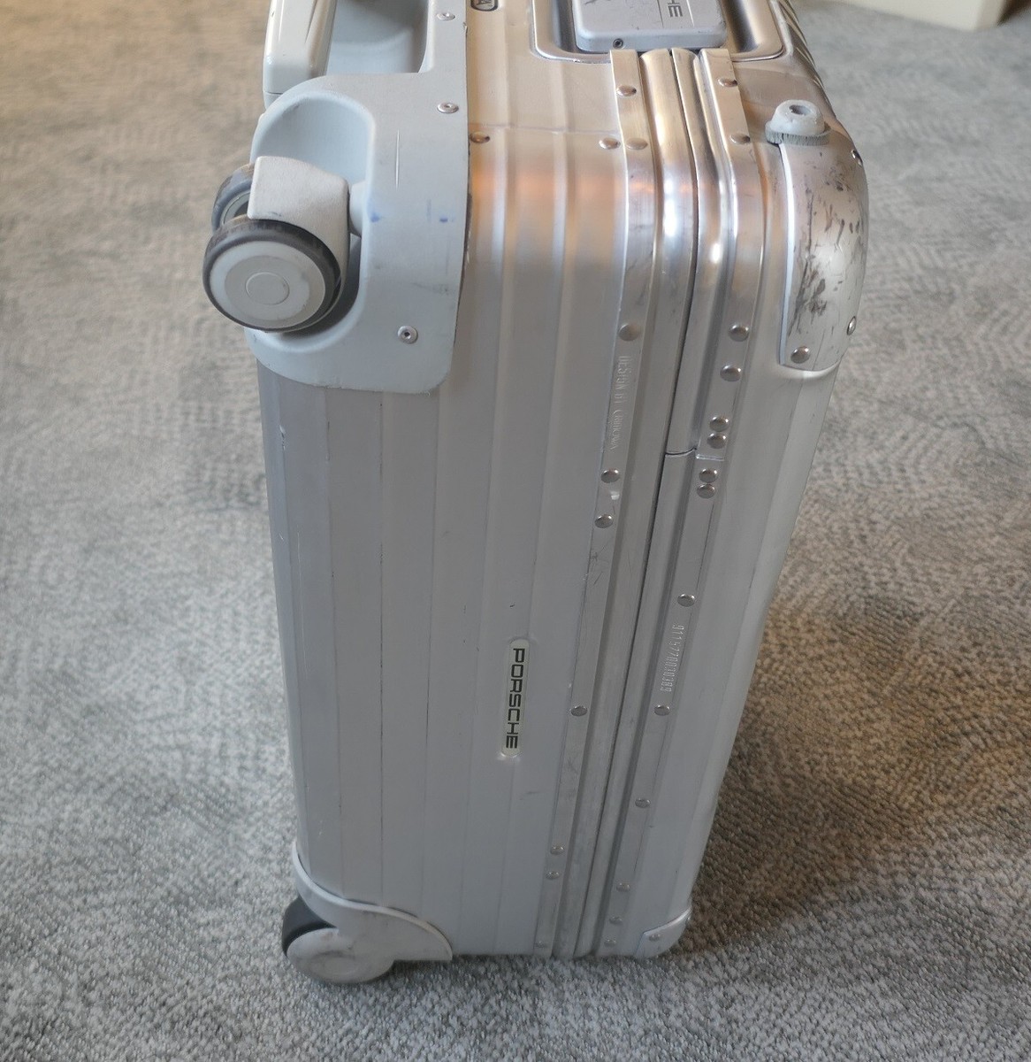 Rimowa X Porsche Aluminum Luxury Classic Travel Trunk Rimowa X Porsche Aluminum Luxury Classic Travel Trunk