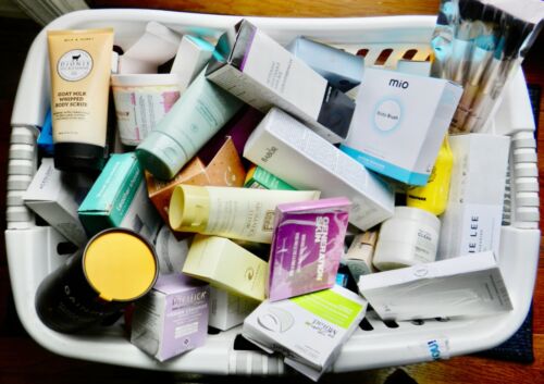 High End Skincare Beauty Bundle Lot 5 Full Size Products You Pick 2 - Picture 4 of 8