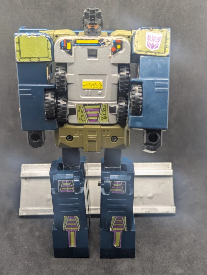 Transformers G1 Bruticus Onslaught Figure - Image 3 of 3