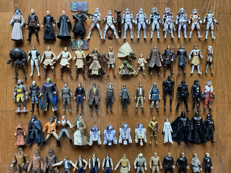 Lote de 99 figuras de acción Kenner / Hasbro Star Wars + Land Speeder! Foto 3 de 4