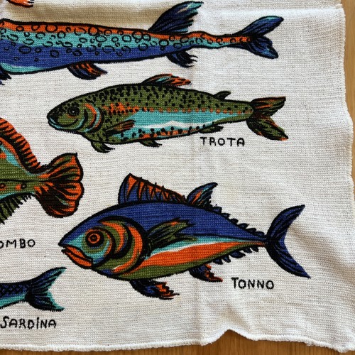 Vintage 2 Kitchen Towels Set Sea Life Fish Lobster Nautical Ocean Novelty Italy - Picture 6 of 13