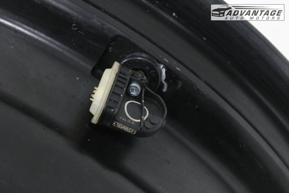 2015-2025 FORD MUSTANG WHEEL RIM 17" 7.5J ET40 LIQUIDMETAL W/ TPMS SENSOR & CAP - Image 3 of 4