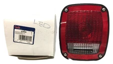 Grote Stop/Tail/Turn Lamp 53650 NOS