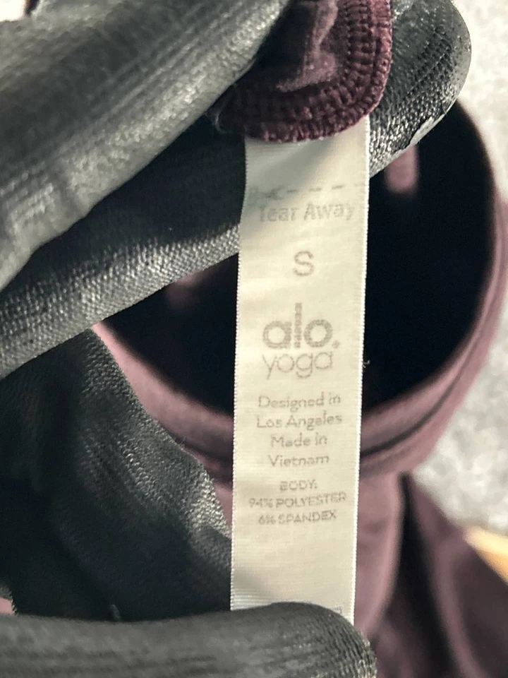 Alo Shirt Womens Small Burgundy Yoga Pullover - Image 3 of 4