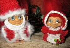 Christmas TROLLs 3 inch Santa Mrs Claus set dolls 60's glasses Reg Des She Dam