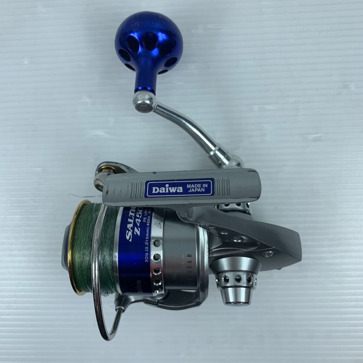 DAIWA SALTIGA Z 4500 Jigging Big Fishing Game Spinning Reel Very Good Japan