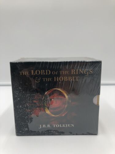 The Lord Of The Rings And Hobbit J R R Tolkien 4 Book Box Set Sealed  - Foto 1 di 5