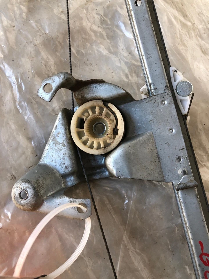 MERCEDES BENZ CLASE E E300TD 1996-2003 puerta trasera regulador ventana conductor izquierdo Foto 3 de 4