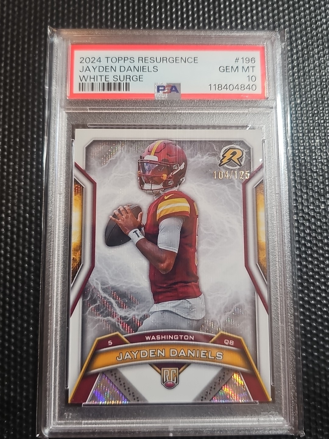 Jayden Daniels Topps Resurgence #196 White Surge