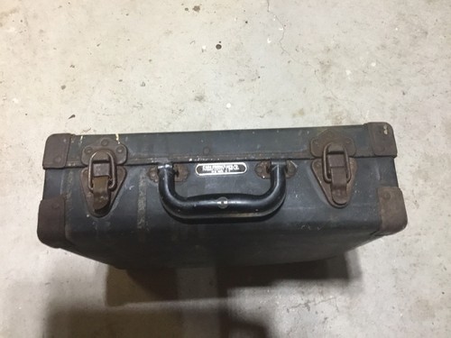 Vintage Fibre Products MFG Co  New York Case With Compartments