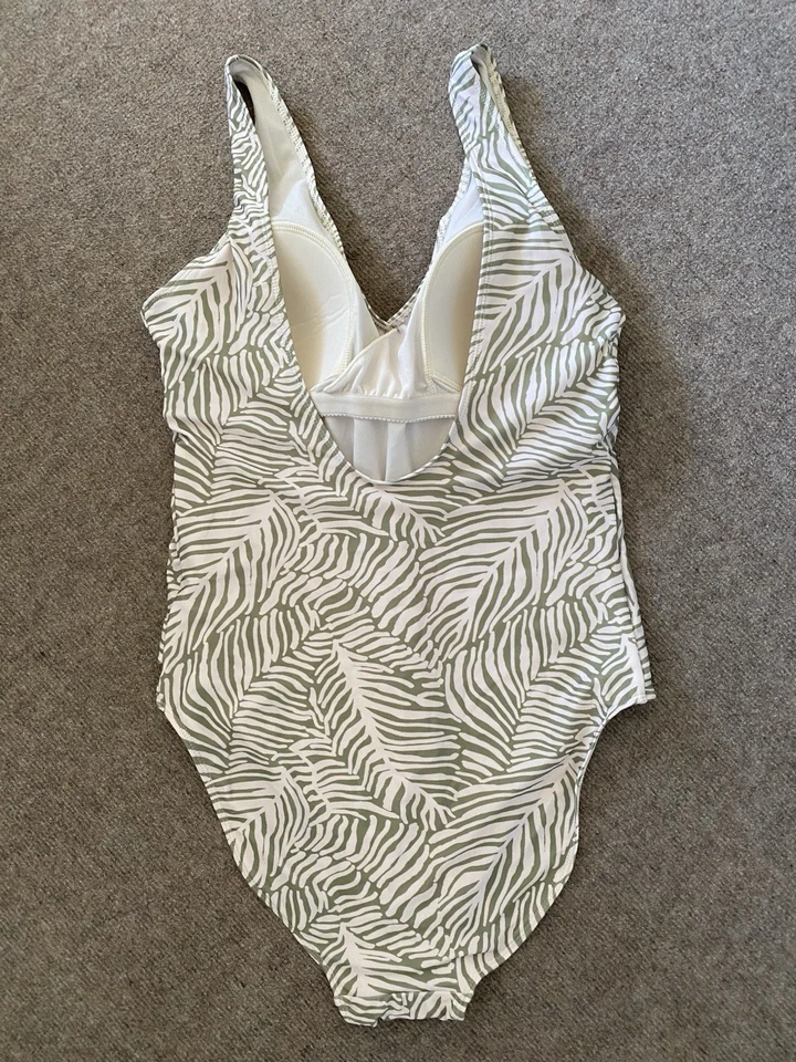 Neuer Badeanzug XL NEU mit Etikett - Bild 2 von 4