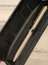 D3 NM Brushed Steel Gt Montblanc 2 Color Ballpoint Pen - Needs Refills 