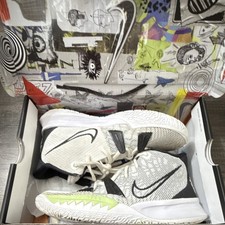 Nike Kyrie 7 GS White Black Glow Hyper Royal Boys Sneakers Size 6Y CT4080-105