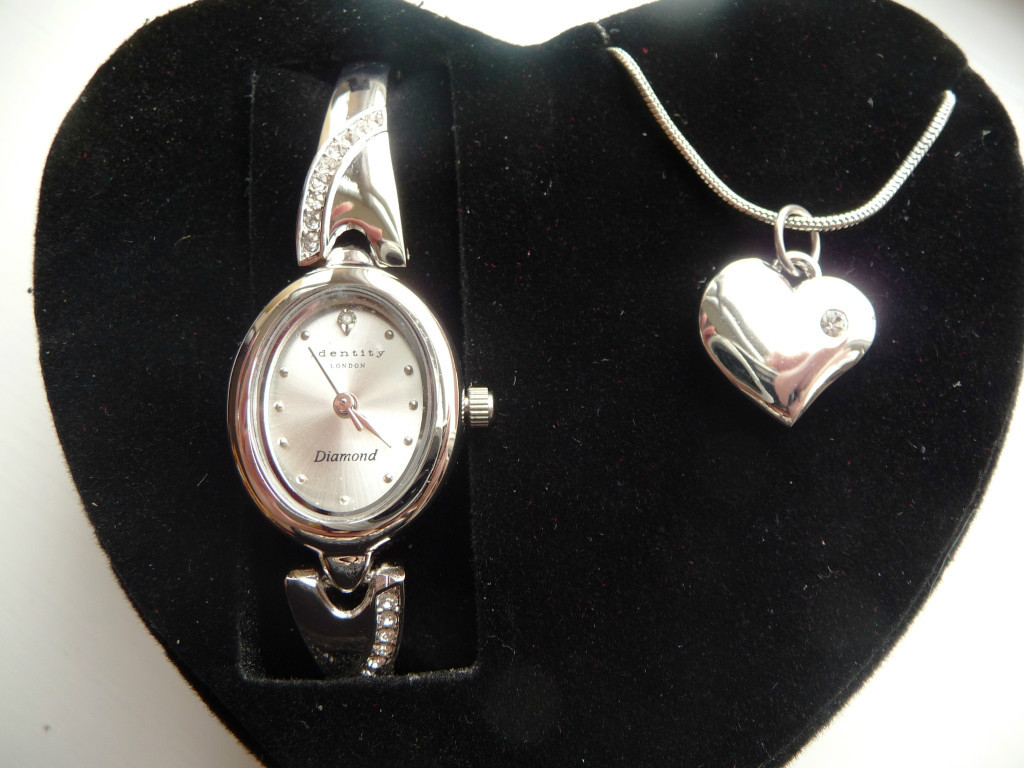 Identity London Heart Diamond Watch Necklace