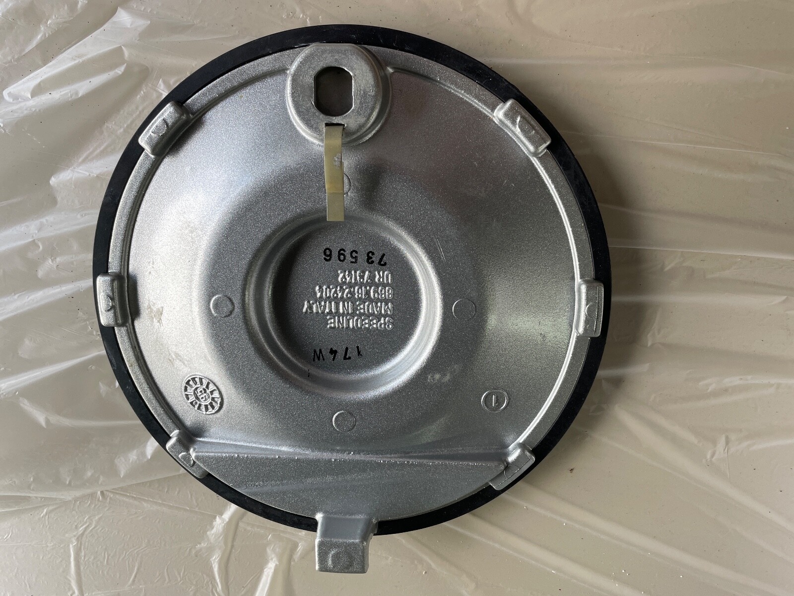 Bentley Azure, 8, Brookland, Rolls Royce Silver Spur hub cap lock & key UR27404