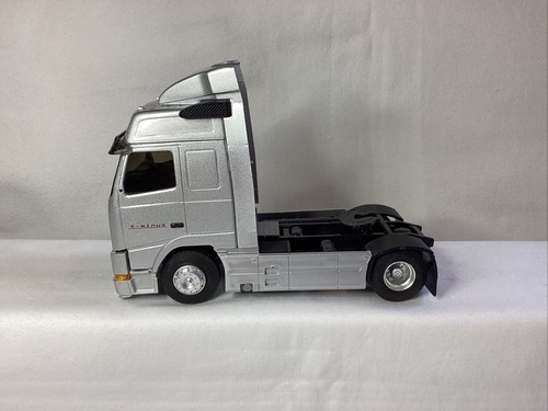 Eligor 1:43 Volvo FH ARROWS 1999 Ref 111596 - Picture 7 of 18