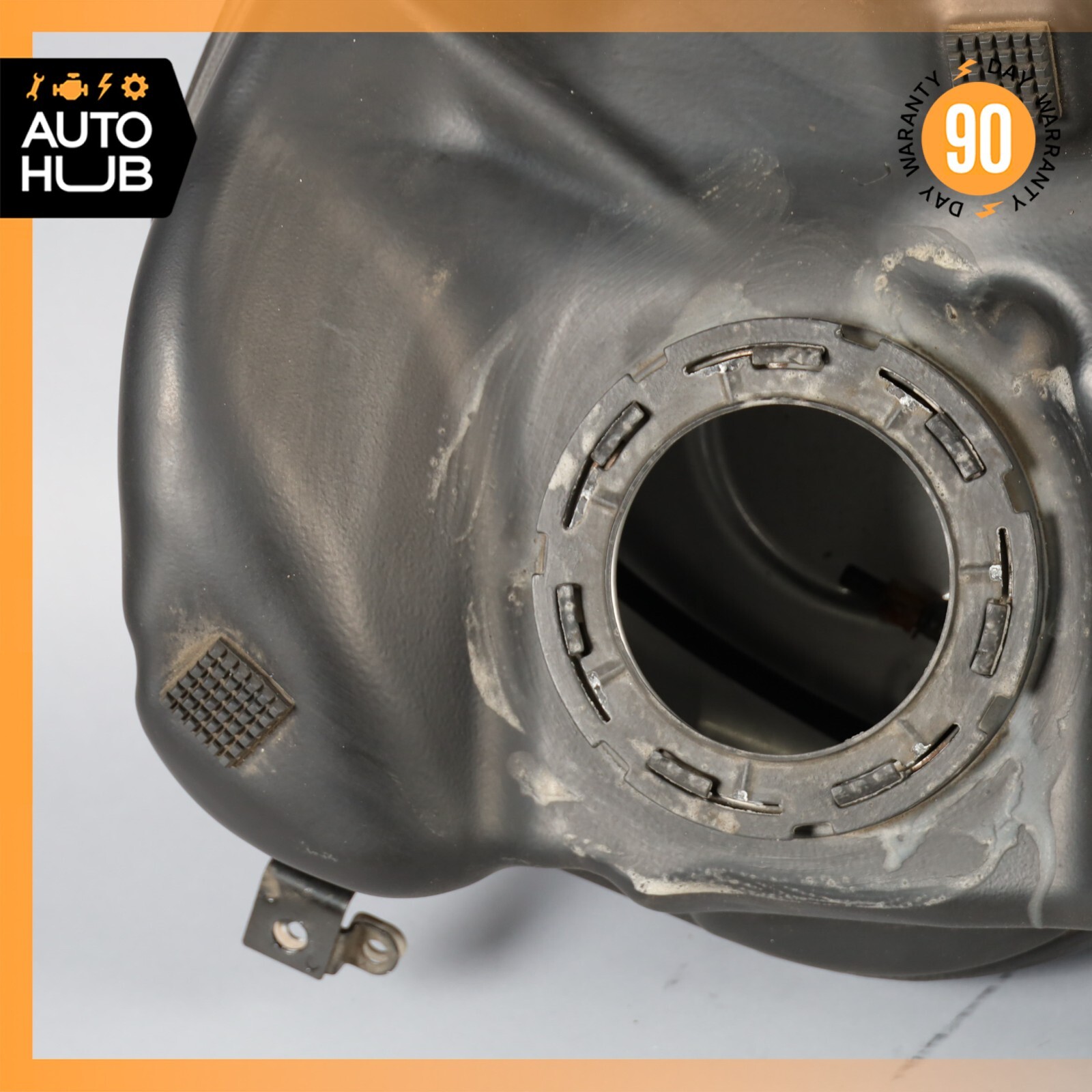 17-20 Maserati Ghibli Levante 3.0L Gas Fuel Tank Reservoir Assembly OEM 41k
